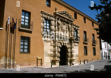 Spanien. Almansa. City Hall. In dem großen Haus oder Palast der Grafen von Castilla befindet sich im 16. Jahrhundert im manieristischen Stil erbaut. Hauptfassade. Stockfoto