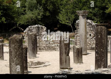 Frühe christliche Kunst. Baptisterium des 6. Jahrhundert A.C. Butrint. Albanien. Stockfoto