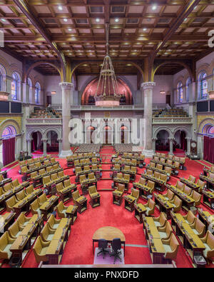 Das Haus der Assembly Chamber vom Balkon innerhalb der historischen New York State Capitol Building in Albany, New York Stockfoto