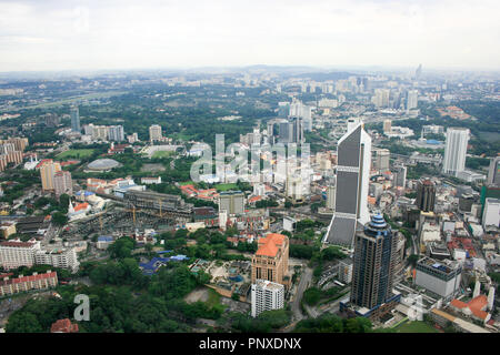 Stadtbild Blick von Kuala Lumpur City Centre (KLCC) vom KL Tower, Kuala Lumpur, Malaysia Stockfoto