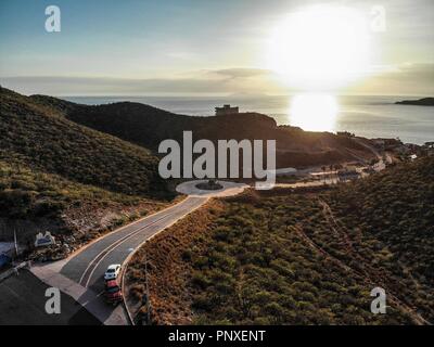 Paisaje con una Vista aérea del Mirador escenico y Mar de San Carlos, Sonora, Mexiko. Oceano del Golfo de California (Foto: Luis Gutiérrez/NorteP Stockfoto