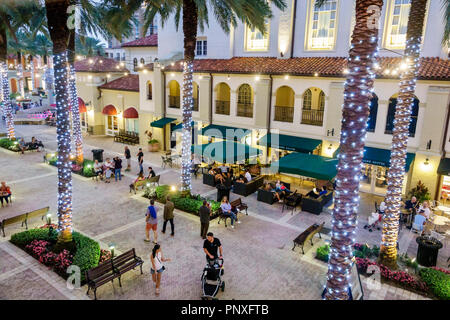 West Palm Beach Florida, The Square ehemals CityPlace, Shopping Shopper Shoppers Shops Märkte Markt kaufen Verkauf, Einzelhandelsgeschäft Stockfoto