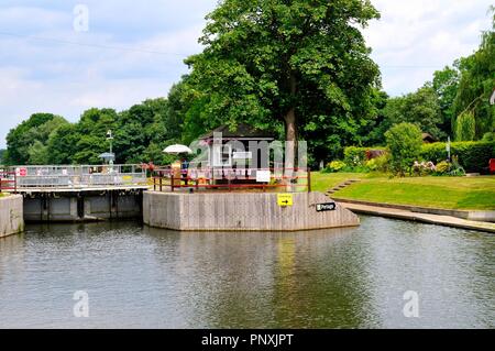 Boveney Lock Themse Windsor Stockfoto