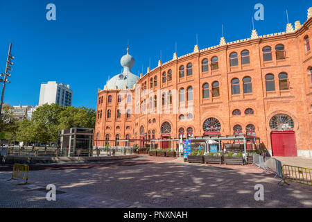 Stierkampfarena Campo Pequeno Arena. Die kultigsten Arena in Portugal. 19. jahrhundert Maurischen Revival Stil. Hosts auch Konzerte, Messen, Ausstellungen. Stockfoto