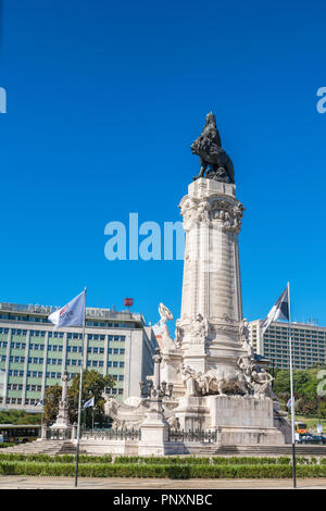 Der Marquis von Pombal Kreisverkehr in der Stadt Lissabon, Portugal mit dem Denkmal zu Sebastião José de Carvalho e Melo. Stockfoto