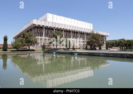 Taschkent, Usbekistan - Mai 02, 2017: Blick auf Istiklol, einer größten Konzertsaal der Stadt. Stockfoto