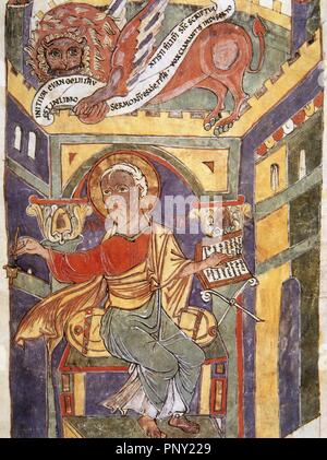 Saint Mark der Evangelist. Miniatur, 11. Jahrhundert. "Das Buch des Evangeliums", St. Mark dargestellt ist Schreiben das Zweite Evangelium, begleitet von dem Symbol der tetramorph: Der geflügelte Löwe. Vatikanischen Apostolischen Bibliothek. Vatikanstadt. Stockfoto