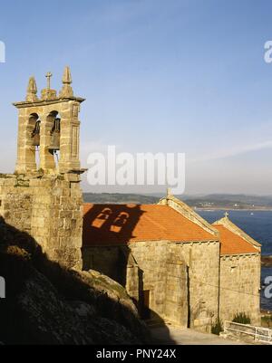 Spanien. Galizien. Provinz La Coruña - ein. Muxi. Pfarrkirche Santa Maria von muxi. Es wurde im 14. Jahrhundert im gotischen sailor Stil über einen früheren Tempel des 12. Jahrhundert erbaut. Stockfoto