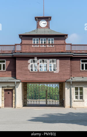 Eingang des KZ Buchenwald bei Weimar Stockfoto