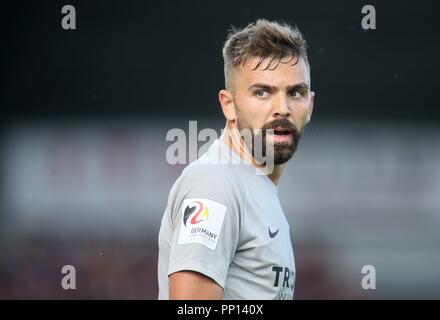 Kiel, Deutschland. 22 Sep, 2018. firo: 22.09.2018 Fußball, Saison 2018/2019 2.Bundesliga: Holstein Kiel - VfL Bochum Lukas Hinterseer (Bochum) | Verwendung der weltweiten Kredit: dpa/Alamy leben Nachrichten Stockfoto