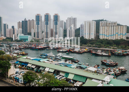 Luftaufnahme der Hafen Aberdeen (Aberdeen Typhoon Shelter) in Hongkong Stockfoto