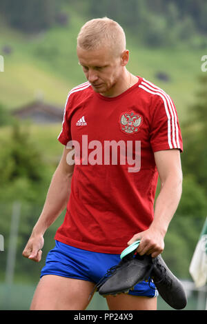 Neustift, Tirol, Österreich - Mai 22., 2018. Russische fußball Spieler Igor Smolnikov während der Trainingslager in Neustift, Österreich. Stockfoto