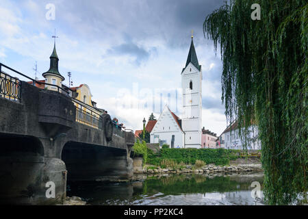 Fürstenfeldbruck: Kirche St. Leonhard, Fluss Amper, Oberbayern, Oberbayern, Bayern, Bayern, Deutschland Stockfoto