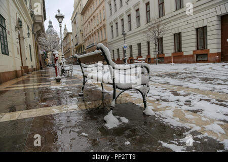 Die Straßen von Budapest an einem Wintertag Stockfoto