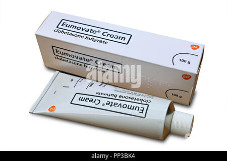 FOTO!! - Tube & Box von Eumovate (Clobetasonbutyrat) entzündungshemmende topische Kortikosteroid-Steroid-Creme für Ekzeme & Dermatitis verschrieben Stockfoto