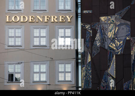 Ein logo Zeichen außerhalb eines die Lodenfrey Department Store in München, Deutschland, am 27. August 2018. Stockfoto