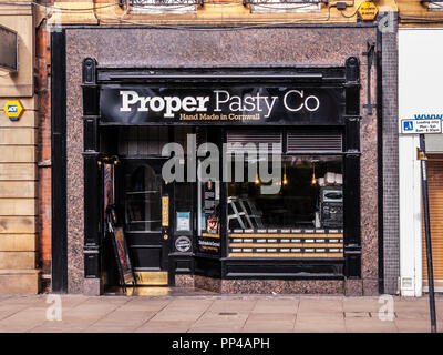 Ordnungsgemäße Pasty Co Shop, Pinstone Street, Sheffield Stockfoto