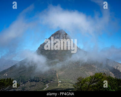 Lion's Head Mountain, Cape Town, Südafrika, als von Singnal Hügel im Table Mountain National Park gesehen Stockfoto