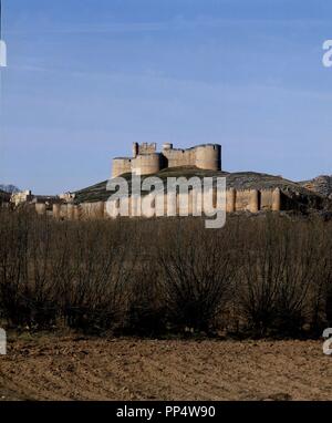 PANORAMICA DEL CASTILLO DE Berlanga de Duero, CONSTRUIDO EN EL SIGLO XVI. Lage: CASTILLO. Soria. Spanien. Stockfoto