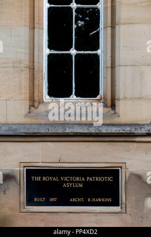 Detail der Königlichen patriotischen Gebäude in Wandsworth - Viktorianische Gotik Stockfoto