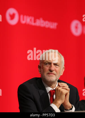 Liverpool, Großbritannien. 23. September 2018. Jeremy Corbyn Mp Labour Party Leader Labour Party Conference 2018 der Liverpool Echo Arena, Liverpool, England, 23. September 2018 die Labour Party Conference 2018 An der Liverpool Echo Arena, Liverpool, England Credit: Allstar Bildarchiv/Alamy leben Nachrichten Stockfoto