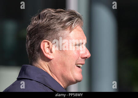 Sir Keir Rodney Starmer KCB QC MP-Vorsitzender der Labour Party nimmt jeden Herbst an der Jahreskonferenz der Labour Party Teil und ist eines der größten und profiliertesten politischen Ereignisse in Europa. Stockfoto