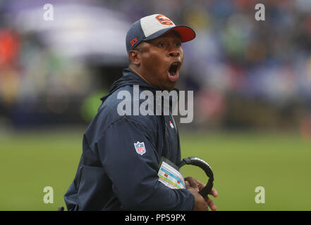 Baltimore, USA. 23. September, 2018. Denver Broncos Haupttrainer Vance Joseph reagiert auf ein Spiel in den letzten Minuten des dieses Team 27-14 Verlust zu den Baltimore Ravens bei M&T Bank Stadium in Baltimore, MD, am 23. September 2018. Foto/Mike Buscher/Cal Sport Media Credit: Cal Sport Media/Alamy leben Nachrichten Stockfoto