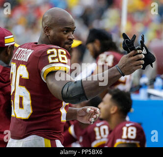 Landover, MD, USA. 23 Sep, 2018. Washington Redskins RB #26 Adrian Peterson während einer NFL Football Spiel zwischen den Washington Redskins und die Green Bay Packers am FedEx Feld in Landover, Md. Justin Cooper/CSM/Alamy leben Nachrichten Stockfoto