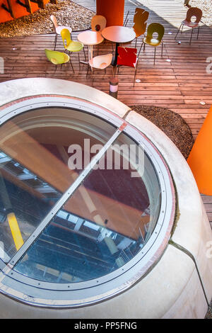 Gebäude von Krabbe Studio Architekten für die Wirtschaftsuniversität Wien im Prater realisiert. Stockfoto