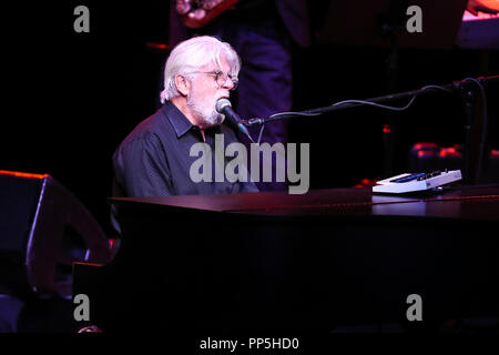 Musik Künstler MICHAEL MCDONALD führt in Durham, North Carolina als Teil seiner 2017-18 Tour. Michael McDonald ist ein US-amerikanischer Sänger, Songwriter, Keyboarder und Produzent. McDonald's Musik Karriere umspannt mehr als 45 Jahre. Stockfoto