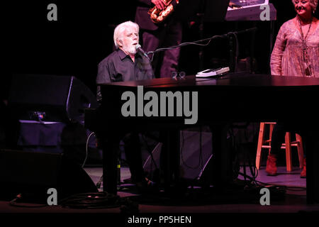 Musik Künstler MICHAEL MCDONALD führt in Durham, North Carolina als Teil seiner 2017-18 Tour. Michael McDonald ist ein US-amerikanischer Sänger, Songwriter, Keyboarder und Produzent. McDonald's Musik Karriere umspannt mehr als 45 Jahre. Stockfoto