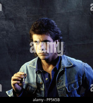 Original Film Titel: Lethal Weapon. Englischer Titel: Lethal Weapon. Jahr: 1987. Regisseur: richard donner. Stars: MEL GIBSON. Quelle: WARNER BROTHERS/Album Stockfoto