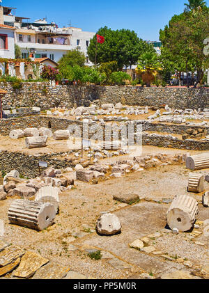 Die Ruinen der Mausoleum von Halikarnassos, eines der sieben Wunder der Welt. Bodrum, Provinz Mugla, Türkei. Stockfoto