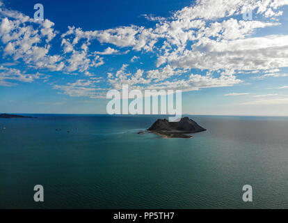 Luftaufnahme von Alcatraz Island im Kino Bay, Sonora, Mexiko. Golf von Kalifornien.... Vista aerea de la Isla Alcatraz en Bahía de Kino, Sonora, Mexiko. Stockfoto
