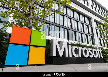 Ein logo Zeichen außerhalb einer Anlage, die von Microsoft in München belegt, Deutschland, am 31. August 2018. Stockfoto