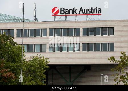 Ein logo Zeichen außerhalb einer Anlage von der UniCredit Bank Austria in Wien, Österreich besetzt, am 4. September 2018. Stockfoto