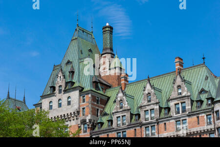 Architektonische Details der Château Frontenac - ein historisches Hotel in der Altstadt von Quebec obere Stadt. Die Gegend ist ein UNESCO-Weltkulturerbe. Stockfoto