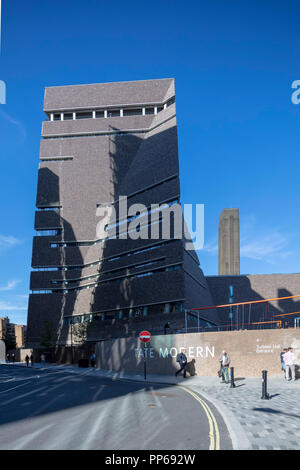 Der Schalter Haus Erweiterung, entworfen von Herzog & de Meuron, der Tate Modern Art Gallery, London, England, Großbritannien Stockfoto