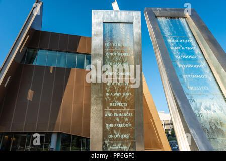 Das nationale Zentrum für Bürger- und Menschenrechte mit Glas Wasser Skulpturen in der Innenstadt von Atlanta, Georgia. (USA) Stockfoto