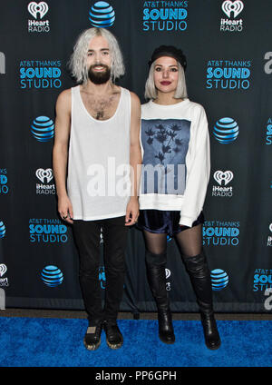 Bala Cynwyd, PA, USA. 21. September 2018. Swedish-American Indie Pop Duo Flora Cash besuchen Radio 104.5 Performance Theater. Stockfoto