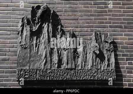 Polen. Krakau. Gestapo Museum. Gedenkstätte für die Opfer gewidmet. Fassade des Museums. Stockfoto