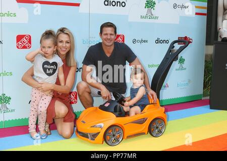 Culver City, CA. 22 Sep, 2018. Jessica Hall, Familie bei der Ankunft für Schritt 2 präsentiert die 7. jährliche Berühmtheit Red Carpet Event durch neue Blüte Medien profitieren, Baby 2 Baby, der Beauftragte bei Sony Pictures Studio, Culver City, CA 22. September 2018. Credit: Priscilla Grant/Everett Collection/Alamy leben Nachrichten Stockfoto