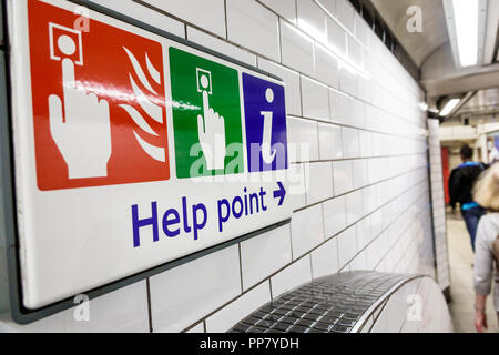 London England, Großbritannien, Marylebone, U-Bahnstation Marble Arch, U-Bahn, U-Bahn, U-Bahn, Nahverkehr, Inneneinrichtung, Schild, Informationen, Hilfe, UK GB eng Stockfoto