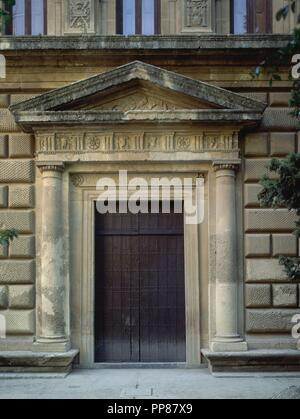 PUERTA DEL RENACENTISTA S XVI. Lage: PALACIO DE CARLOS V GRANADA. Spanien. Stockfoto