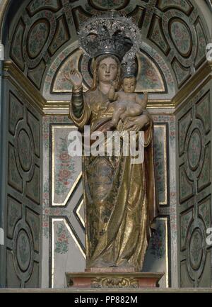 VIRGEN CON NIÑO - SIGLO XVI-RENACIMIENTO. Lage: Iglesia Parroquial. Cadiz. Spanien. Stockfoto