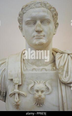 Kaiser Domitian (51-96 n. Chr.). Flavian Dynastie. Moderne Büste von dem italienischen Bildhauer Guglielmo della Porta (1500-1577). Nationales Archäologisches Museum. Neapel, Italien. Stockfoto