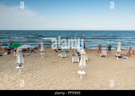 OBZOR, Bulgarien - 26. JULI 2014: Strand von Resort Obzor Region Burgas, Bulgarien Stockfoto