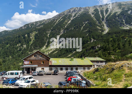 BANSKO, Bulgarien - 13. AUGUST 2013: vihren Hütte im Pirin-gebirge, Bulgarien Stockfoto