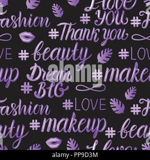 Weibliche Schönheit Inschrift nahtlose Muster. Lila Schriftzug auf schwarzem Hintergrund isoliert. Vector Illustration. Stock Vektor