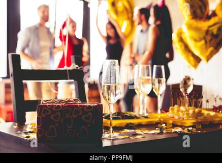 Frühstücksbuffet Abendessen essen Feier Party Konzept. Stockfoto